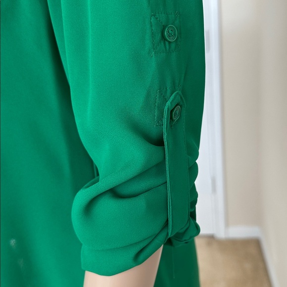 Express Vibrant Green Button-Down Shirt Size S/P. - Picture 7 of 16